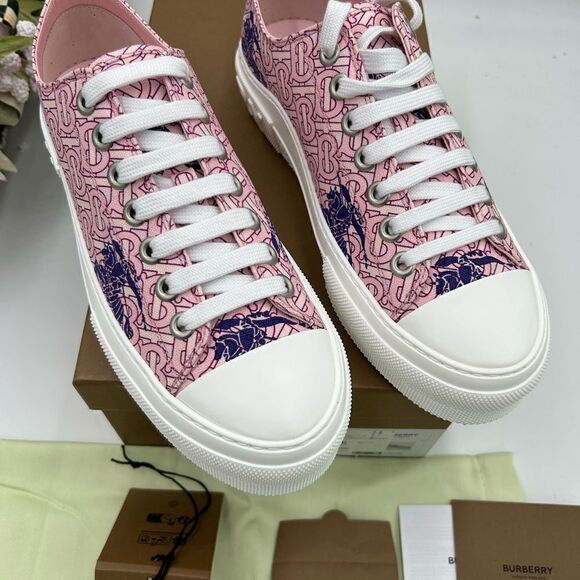 Women’s Burberry Jack TB monogram sneakers size 41 fits 10.5 US - Picture 2 of 12